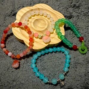 Gorgeous beaded bracelet set